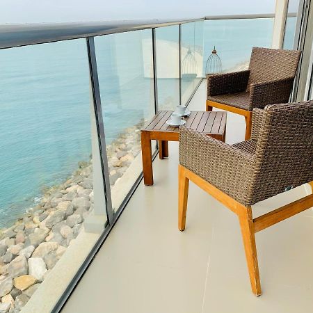 Luxurious 2 Bedroom Beachfront Apartment - Direct Seaview Ρας Αλ Χαιμά Εξωτερικό φωτογραφία